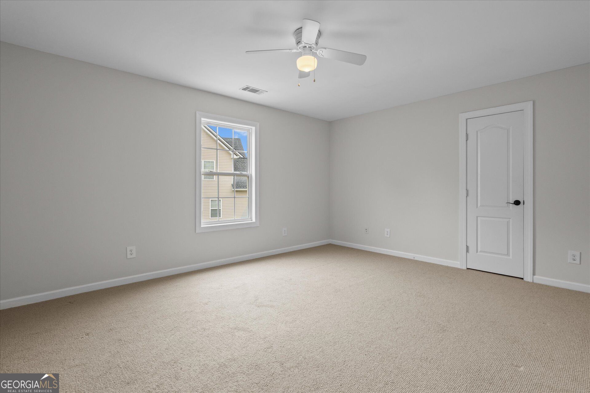 120 Camilla Drive Property Photo 34