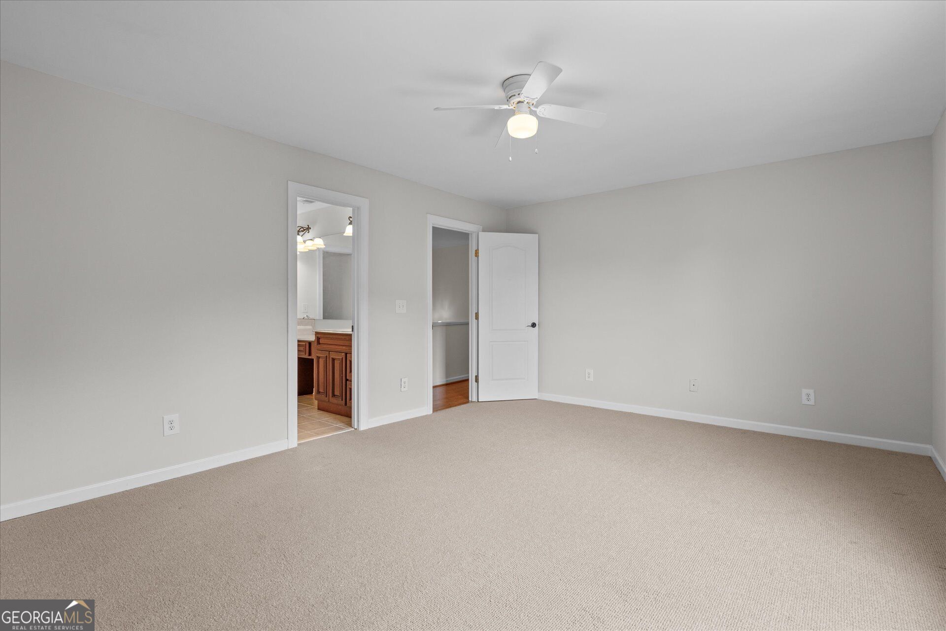 120 Camilla Drive Property Photo 35