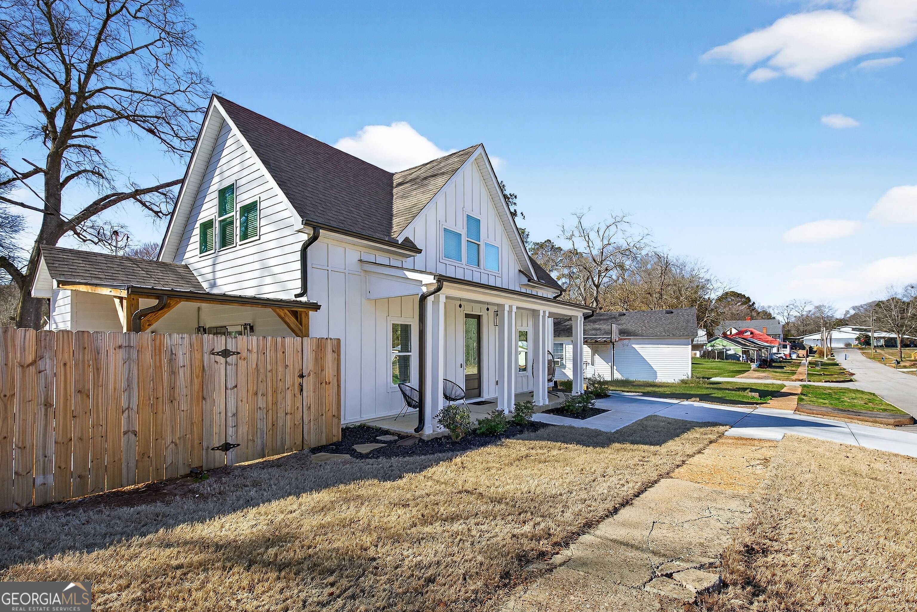 201 Marshall Avenue Property Photo 4
