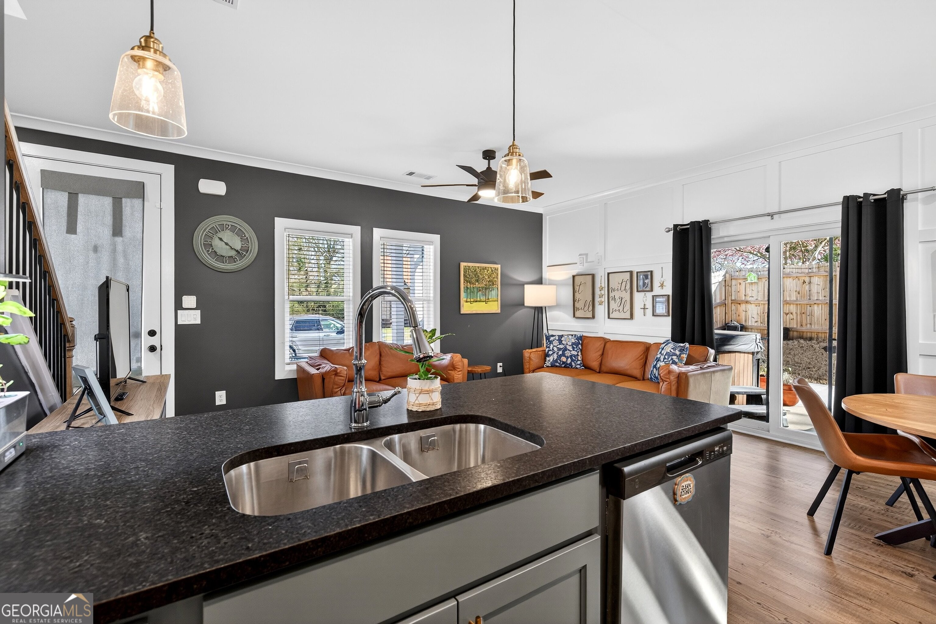 201 Marshall Avenue Property Photo 16