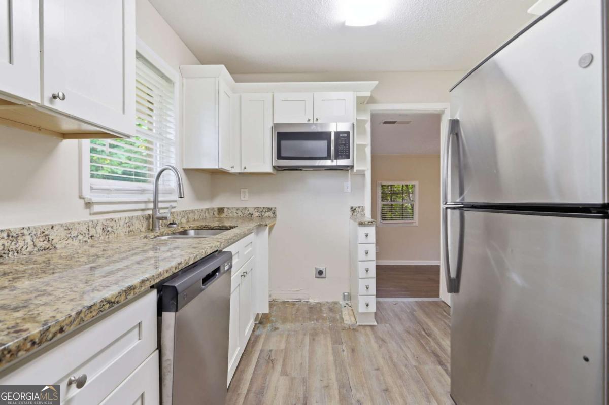 2361 Collier Drive Property Photo 8