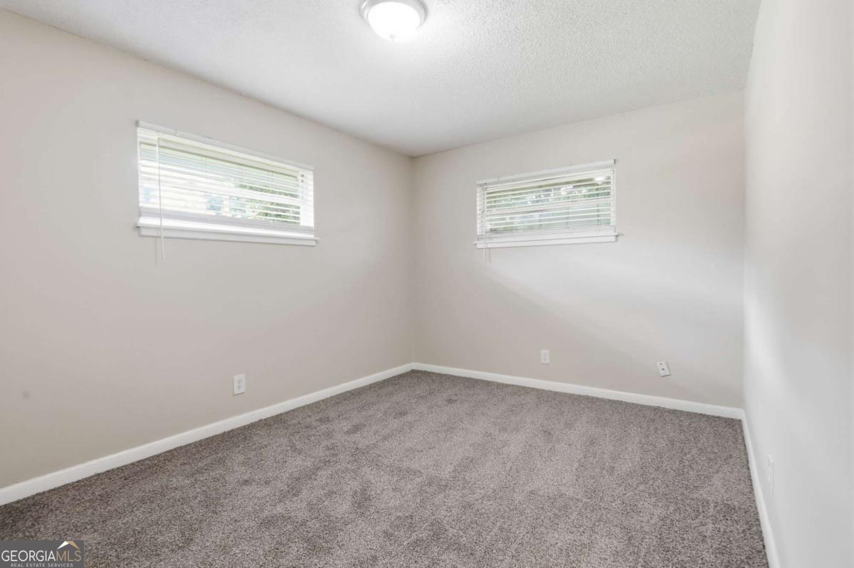 2361 Collier Drive Property Photo 12