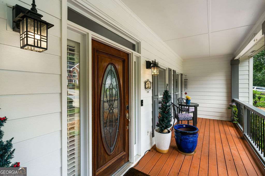 6266 Braidwood Run Property Photo 5