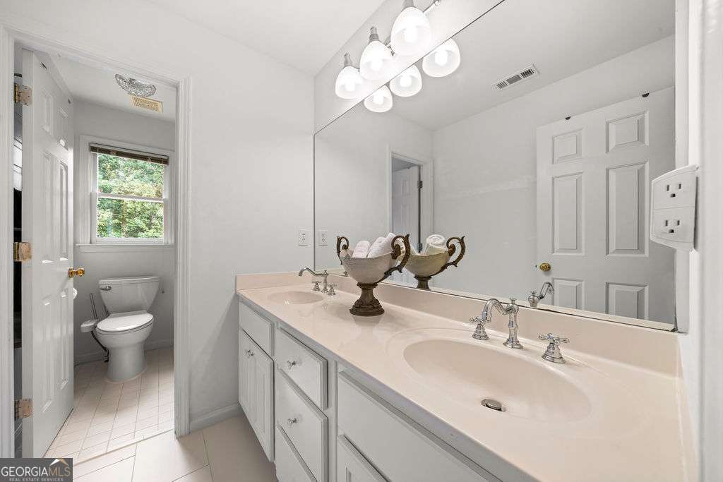 6266 Braidwood Run Property Photo 27