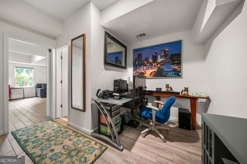 6266 Braidwood Run Property Photo 40
