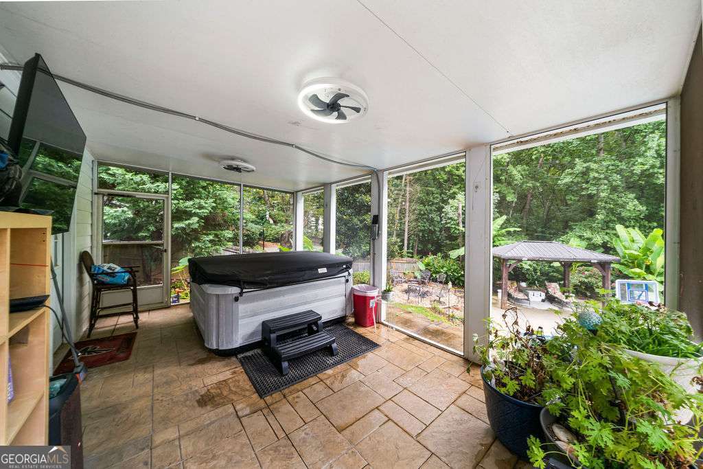 6266 Braidwood Run Property Photo 47