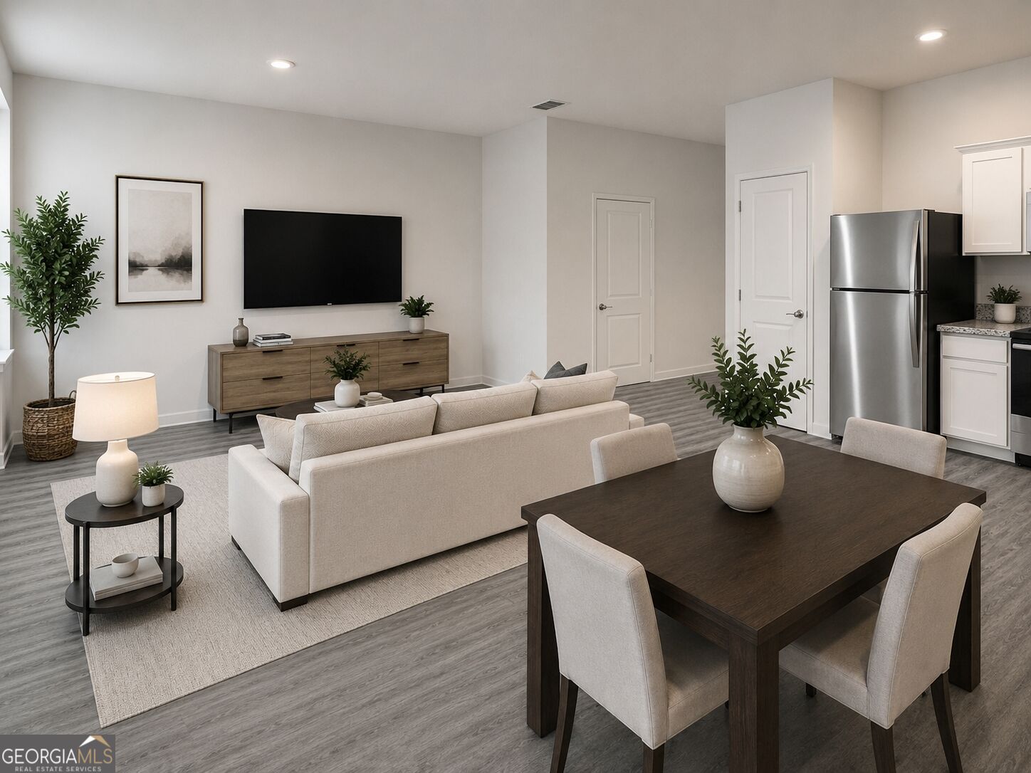 250 Gillis Way Property Photo 4