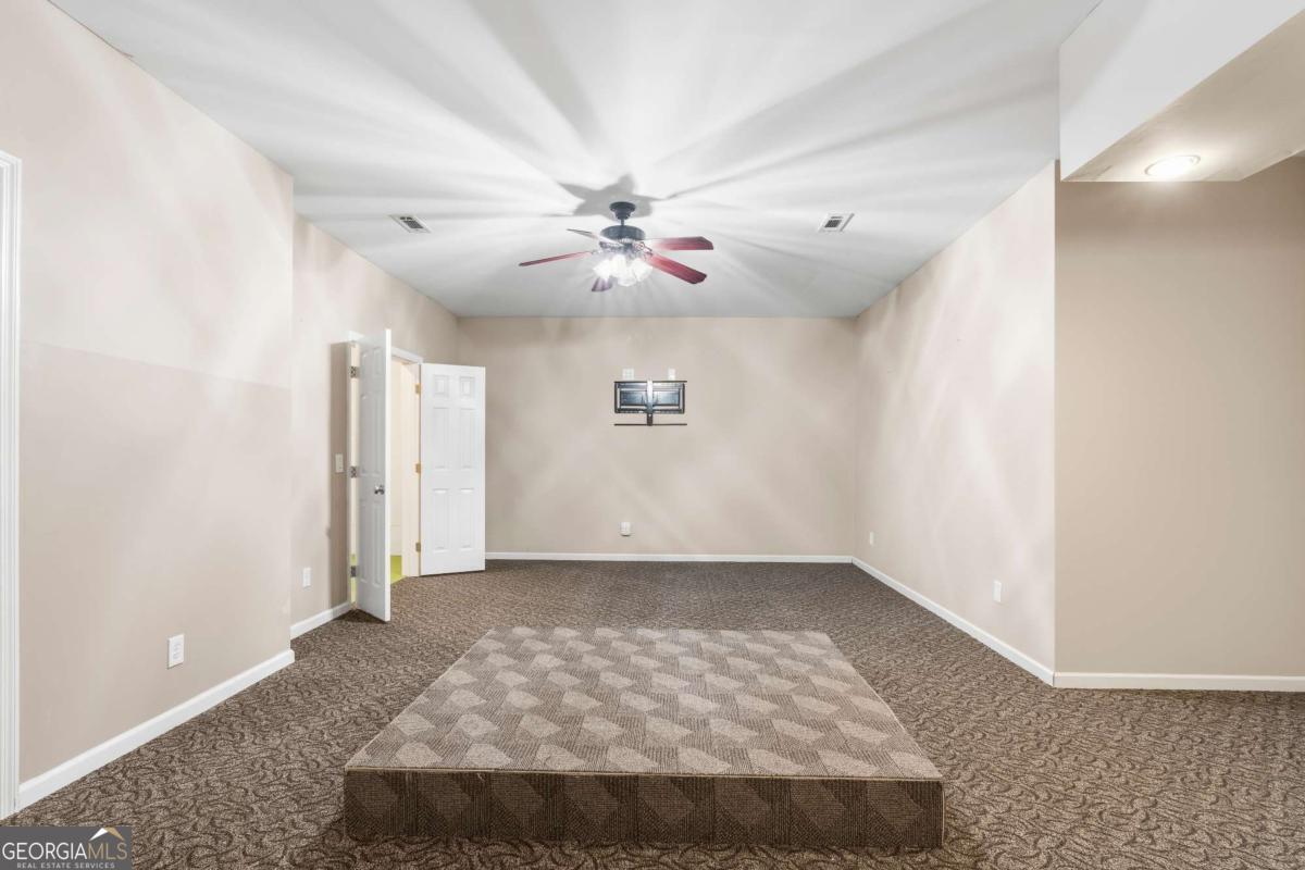 1608 Mason Court Property Photo 59