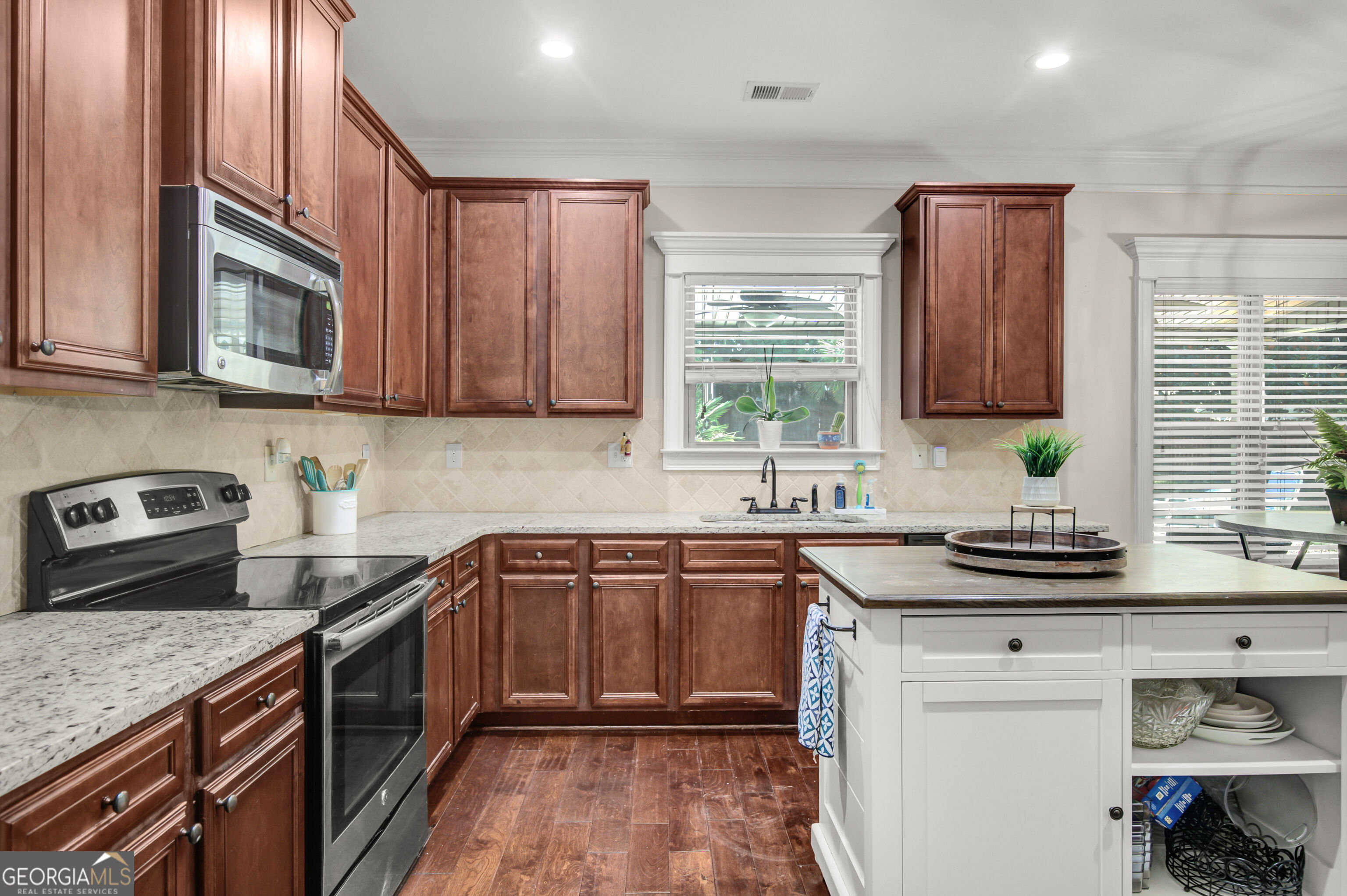 230 Scenic Hills Drive Property Photo 14