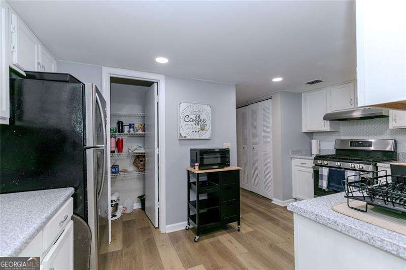 3058 Westwood Way Property Photo 17