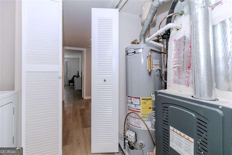 3058 Westwood Way Property Photo 24