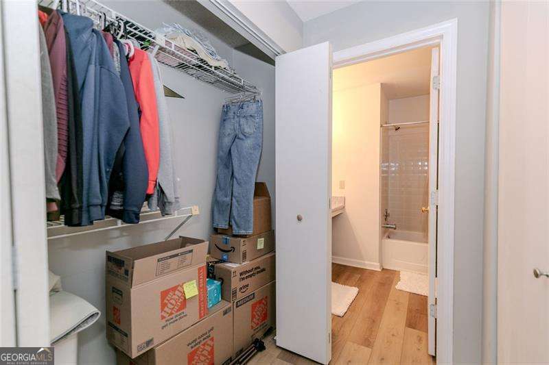 3058 Westwood Way Property Photo 33