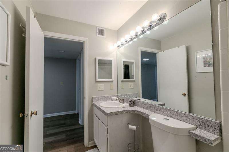 3058 Westwood Way Property Photo 39