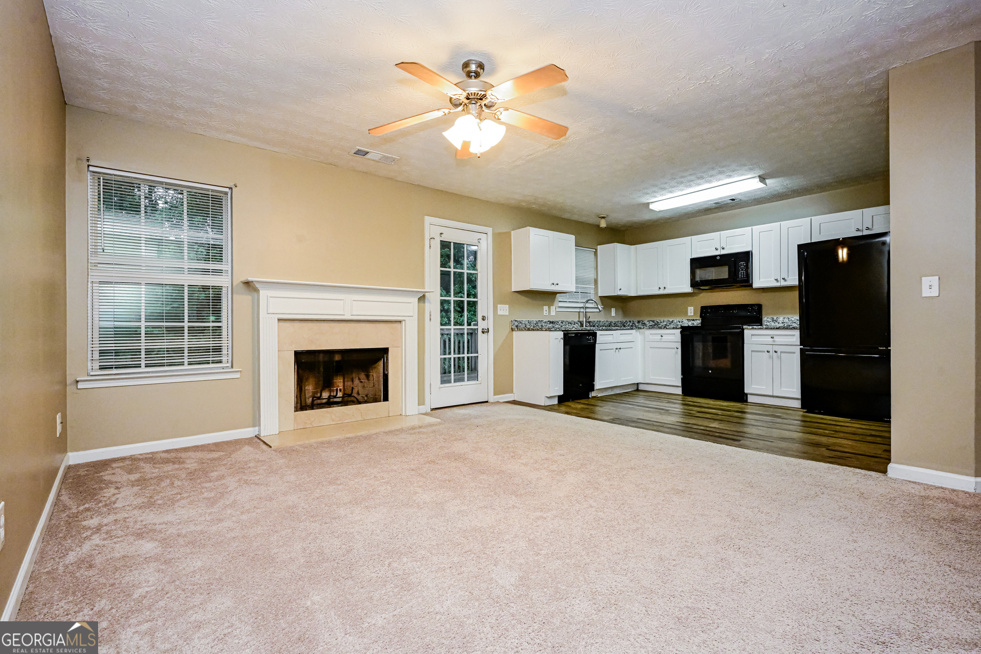 137 Longstreet Circle Property Photo 4