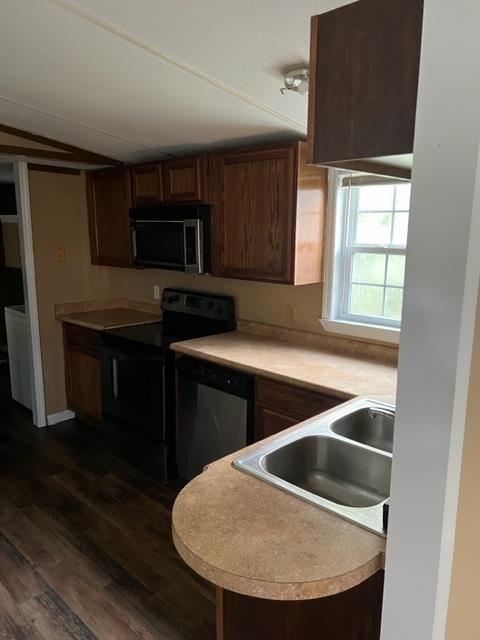 102 Cypress Lake Drive Property Photo 6