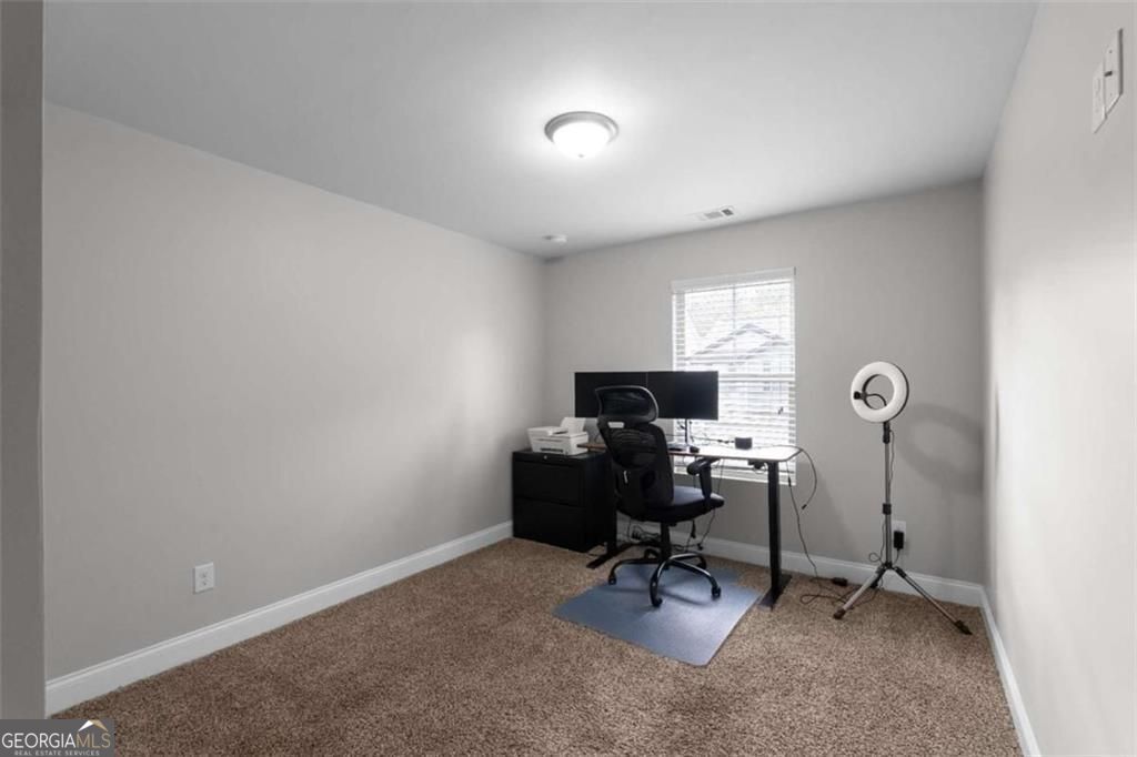 4142 Woodland Park Drive Sw Property Photo 12