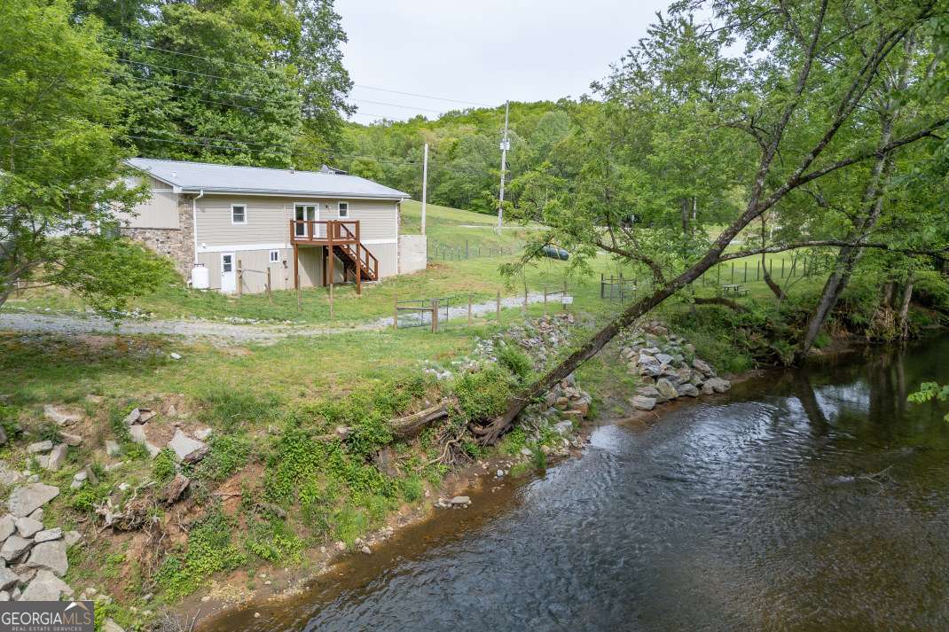4494 Gainesville Highway Property Photo 35