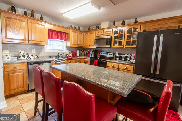 109 Laketrail Drive Property Photo 5