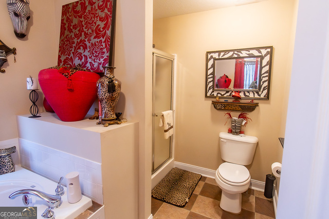 109 Laketrail Drive Property Photo 8