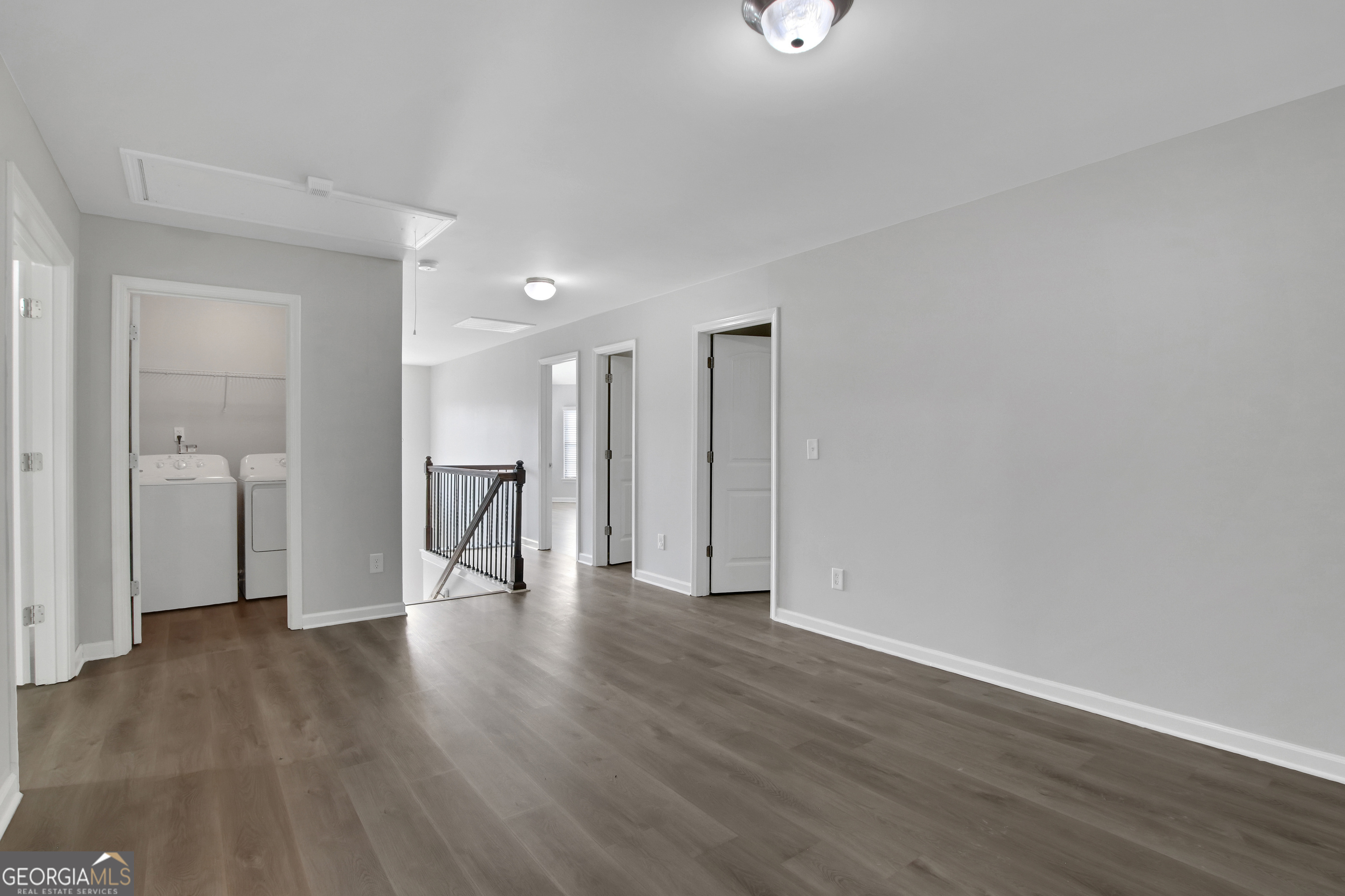 6740 Oak Hill Place Property Photo 23