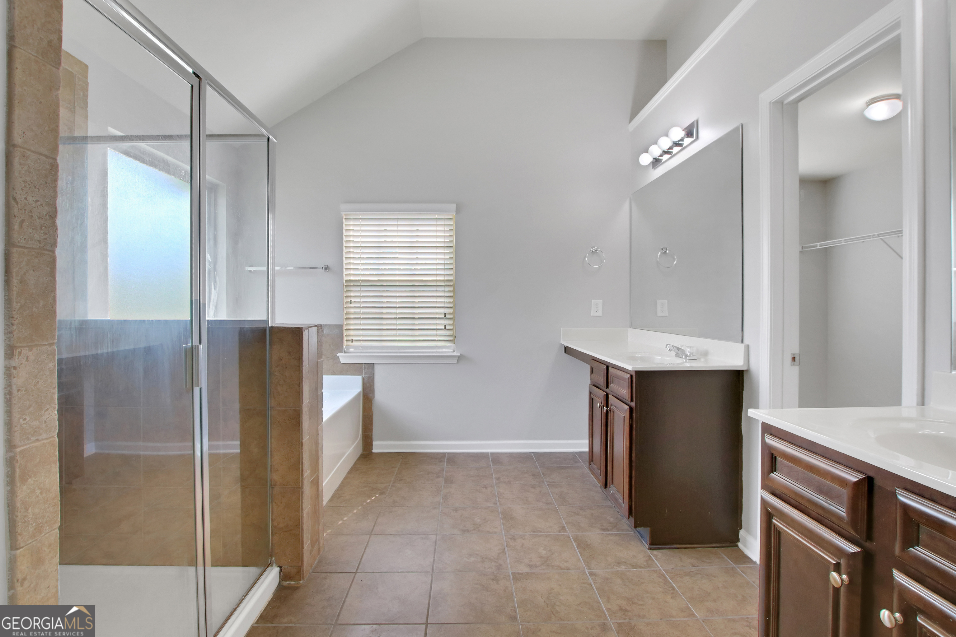 6740 Oak Hill Place Property Photo 29