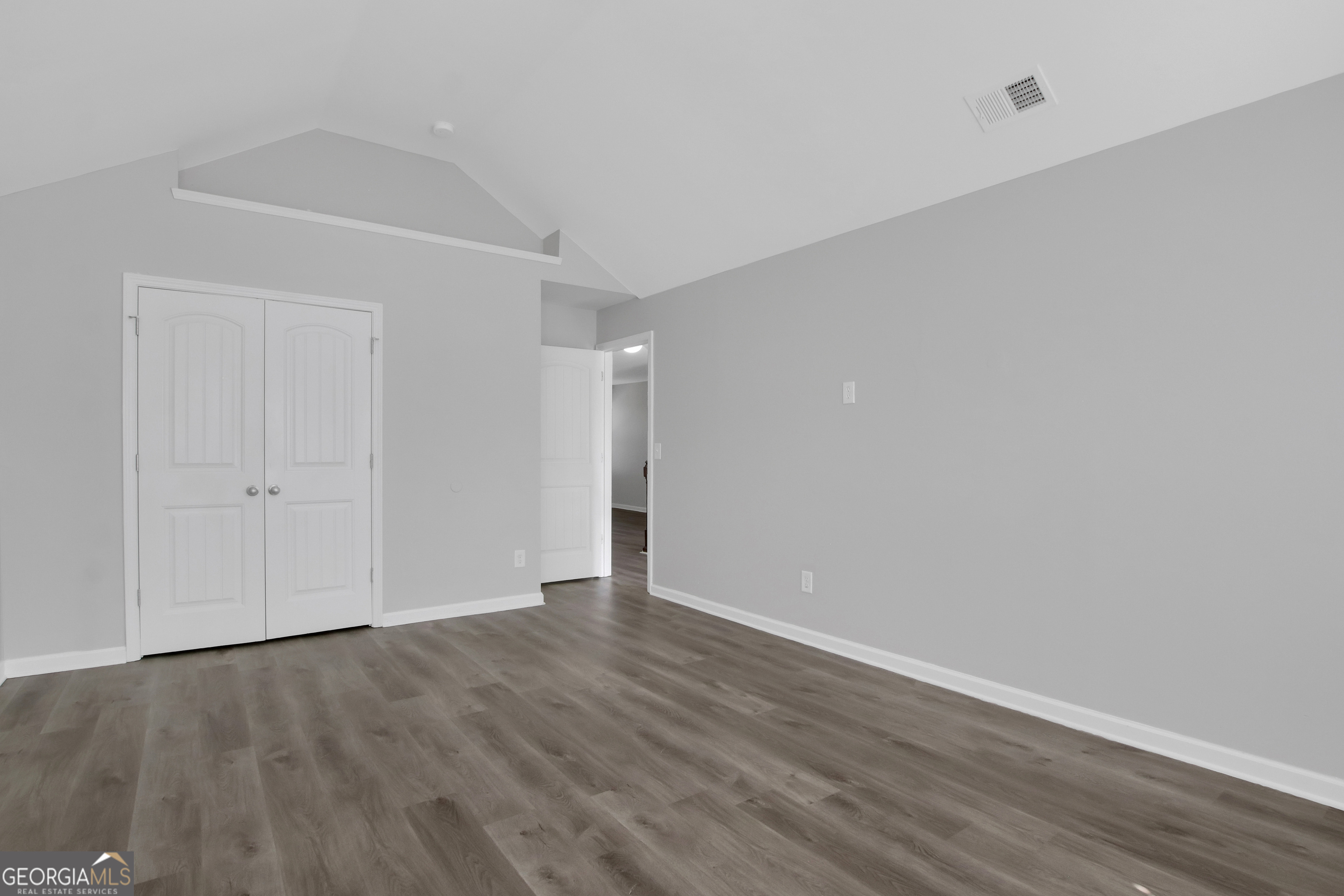 6740 Oak Hill Place Property Photo 40