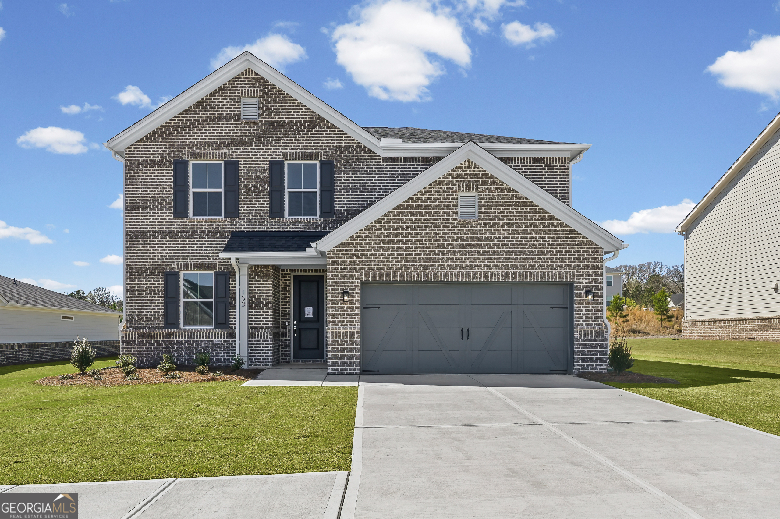 130 Kenney Way Property Photo 1