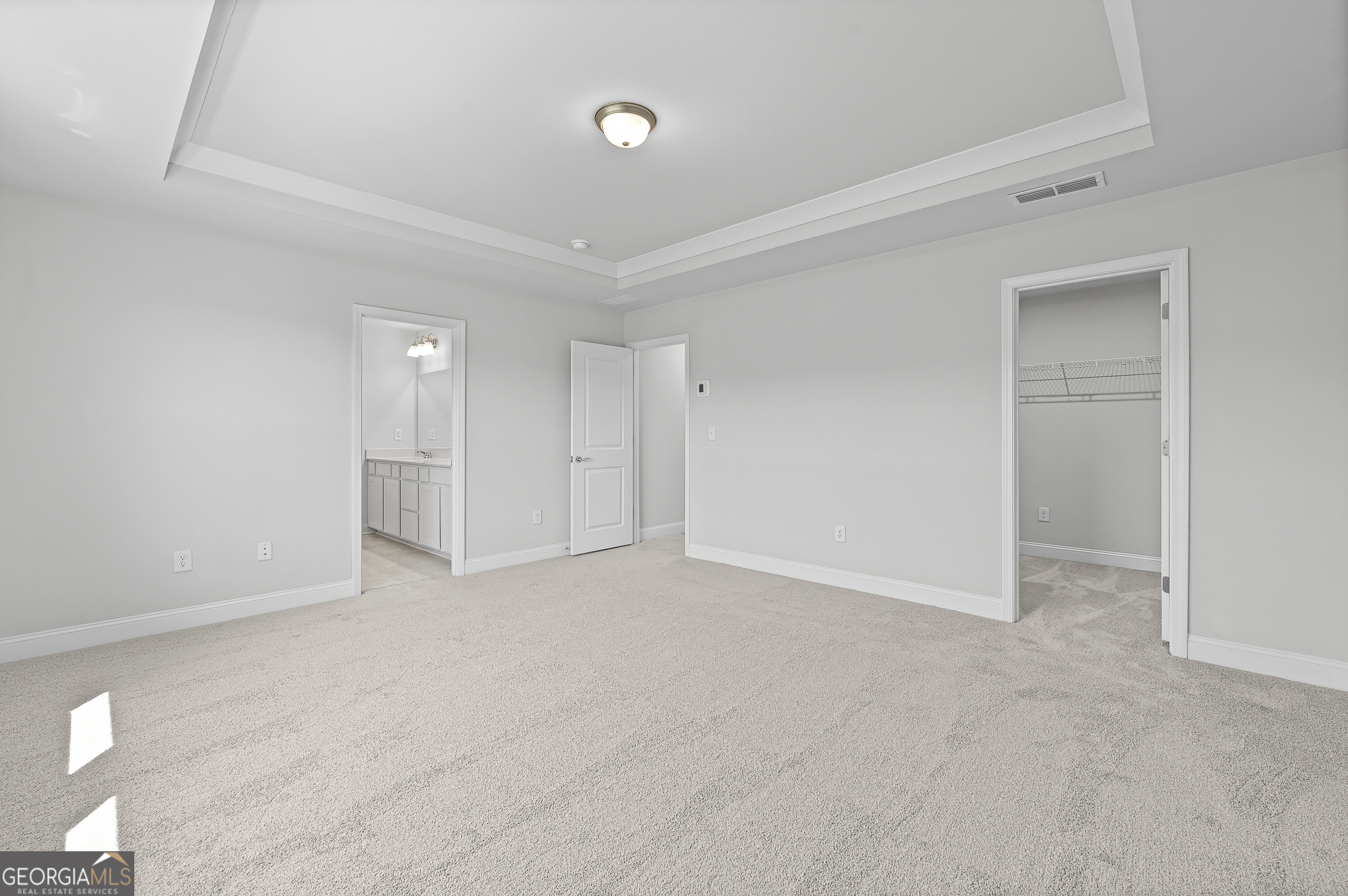 130 Kenney Way Property Photo 22