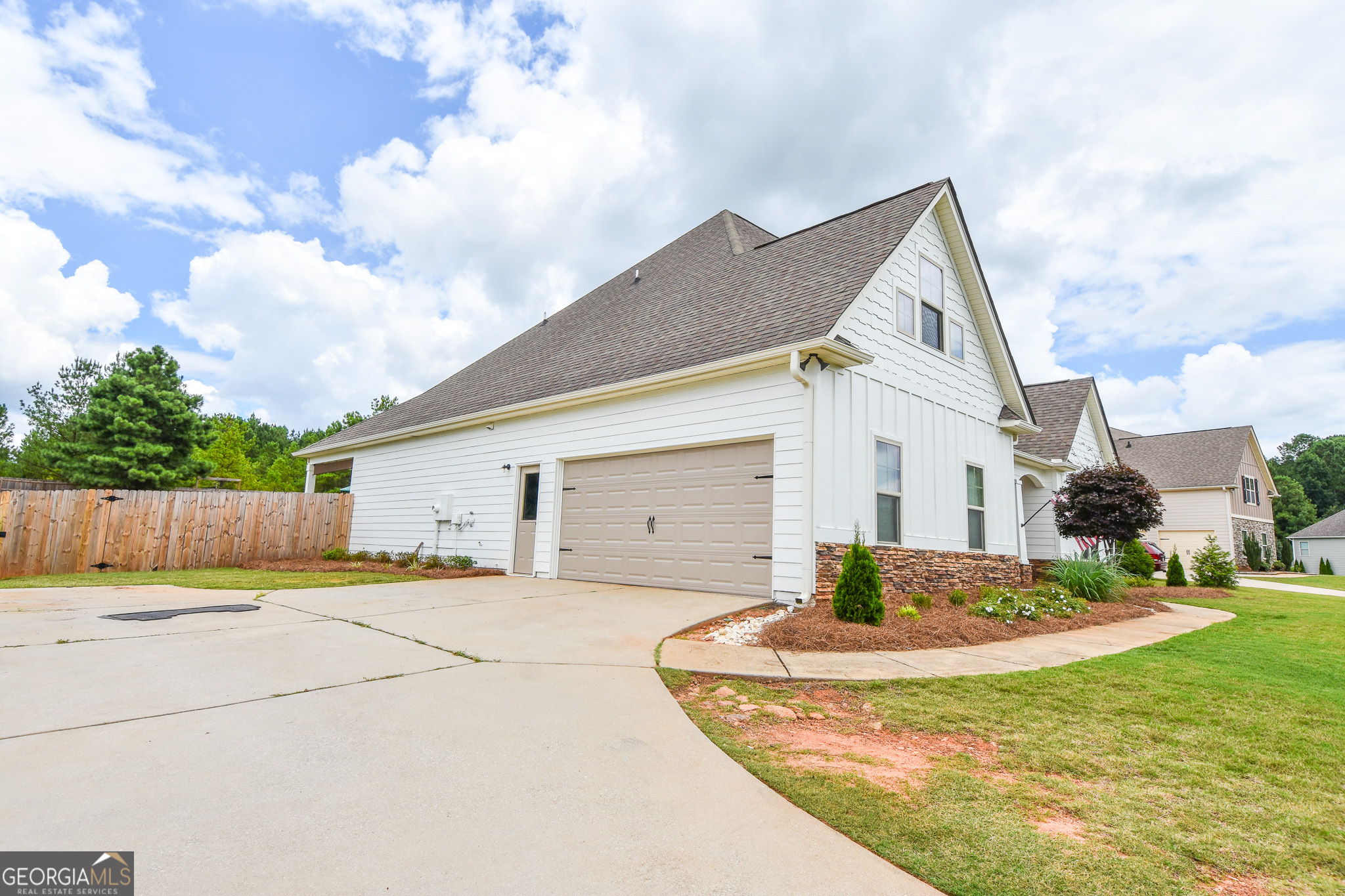 383 Walden Pond Way Property Photo 8