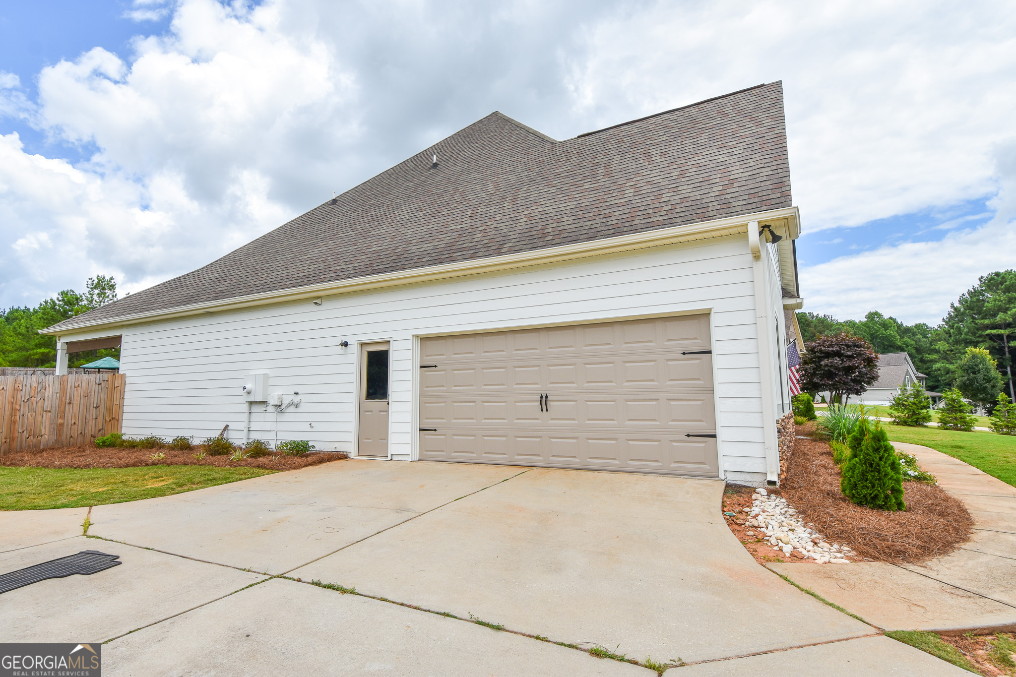 383 Walden Pond Way Property Photo 9