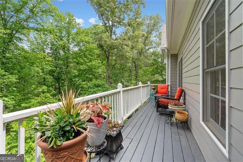 12 Somerset Lane Property Photo 17