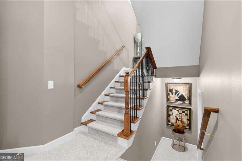 12 Somerset Lane Property Photo 32