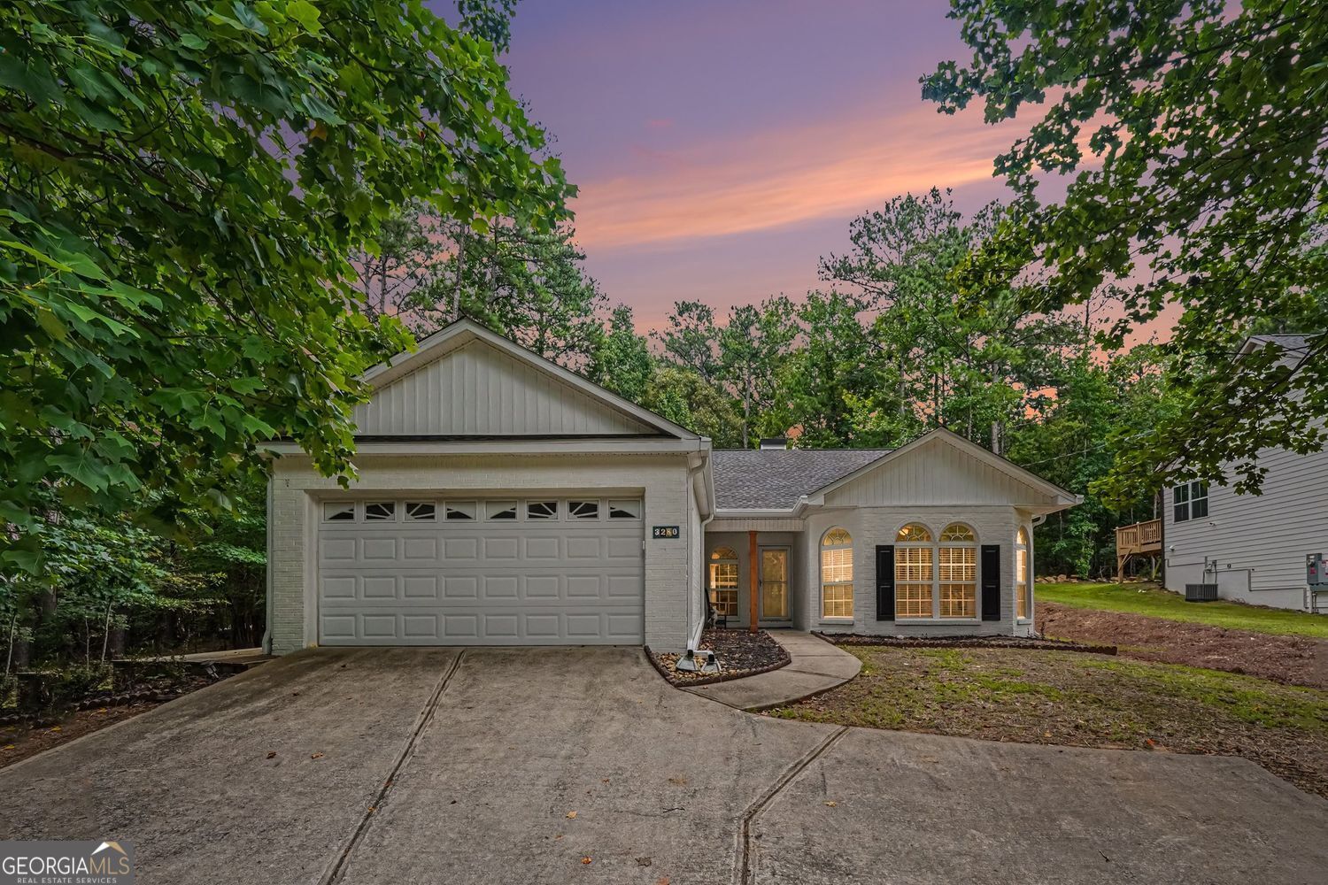 3280 Greenhill Drive Property Photo 1