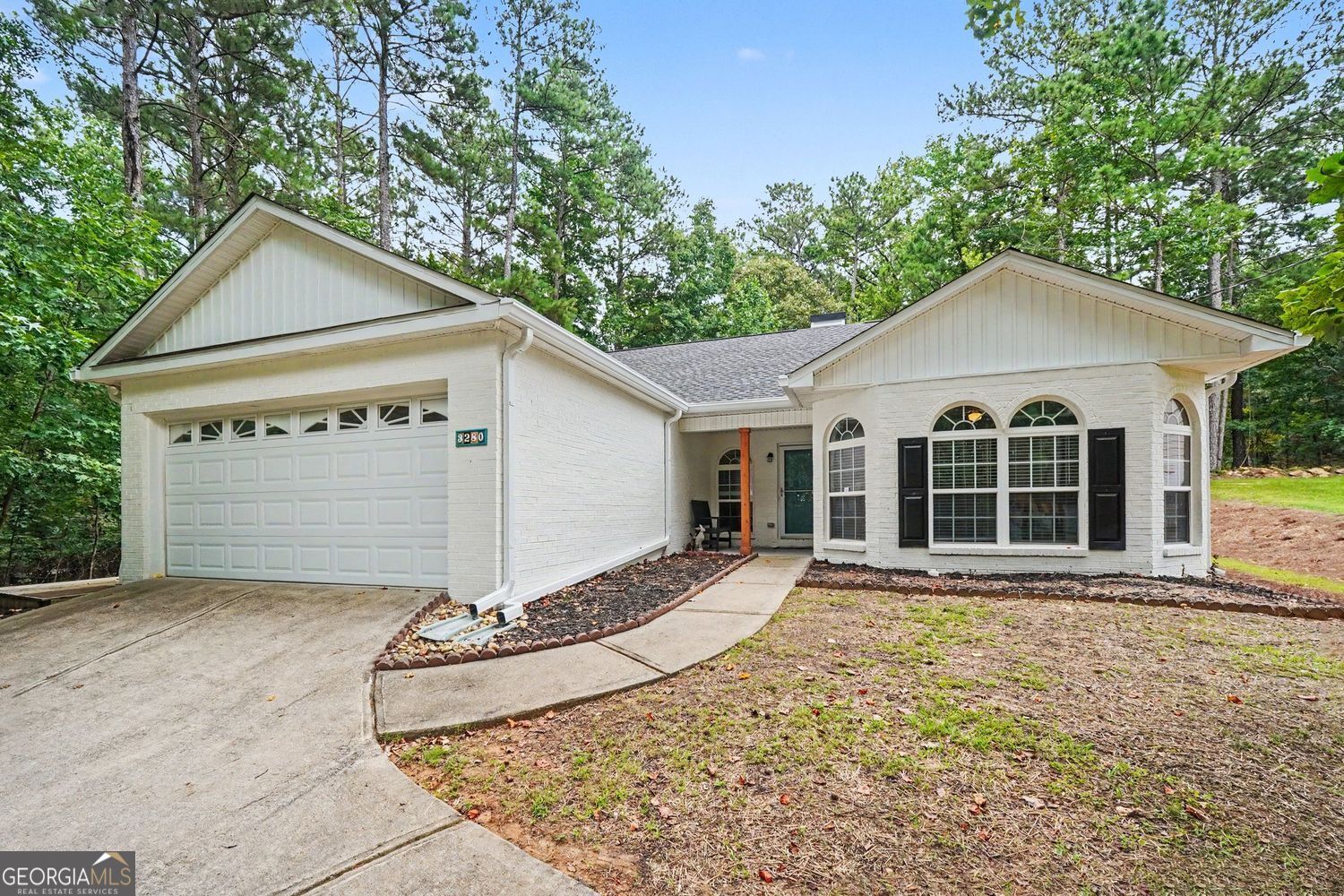 3280 Greenhill Drive Property Photo 3