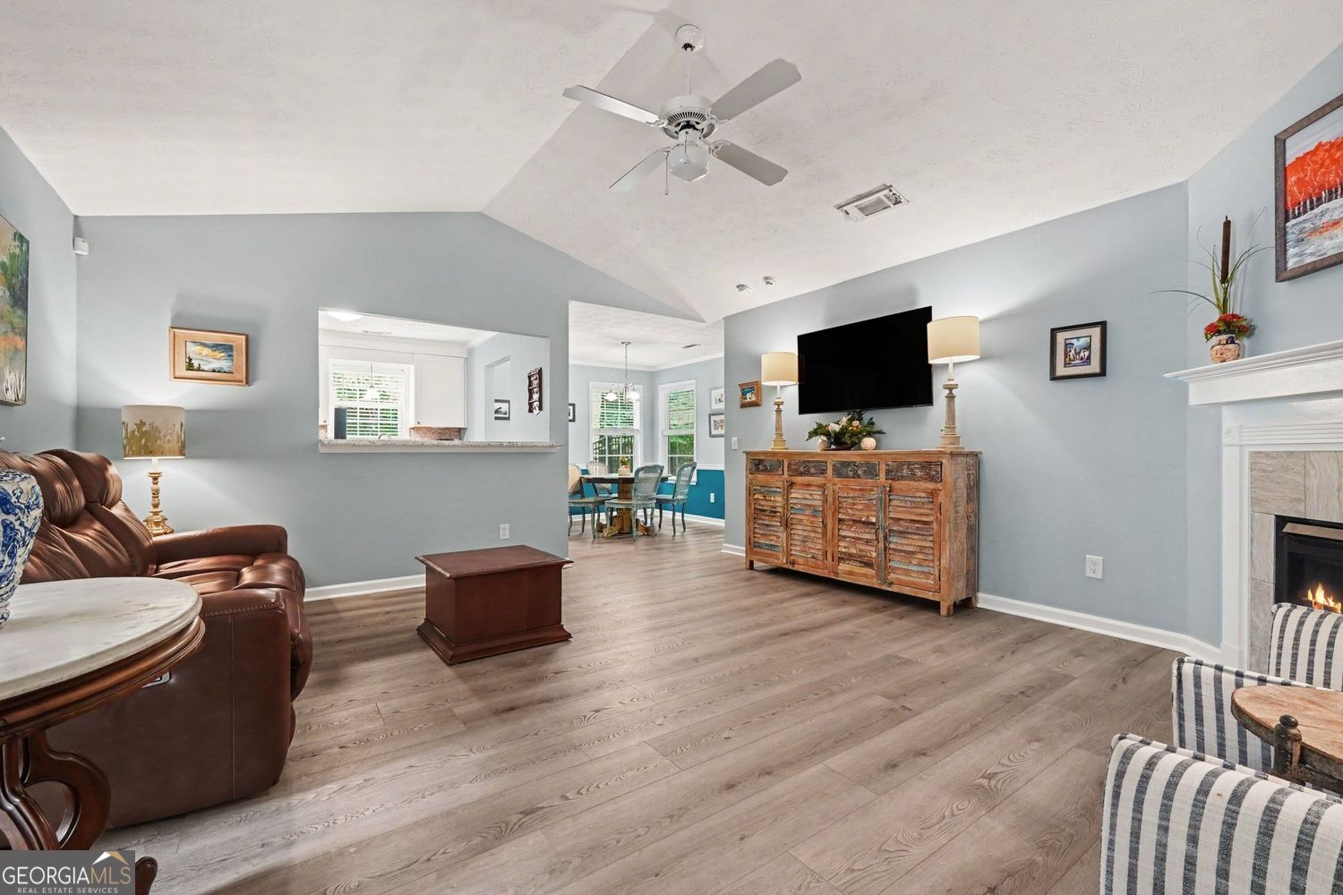 3280 Greenhill Drive Property Photo 6