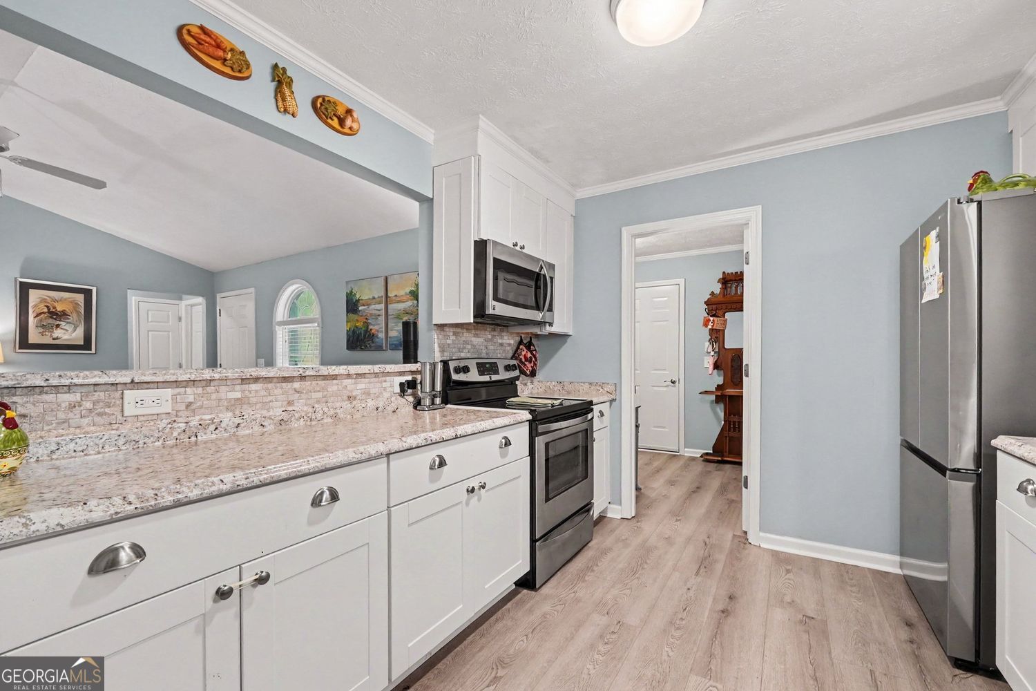3280 Greenhill Drive Property Photo 10