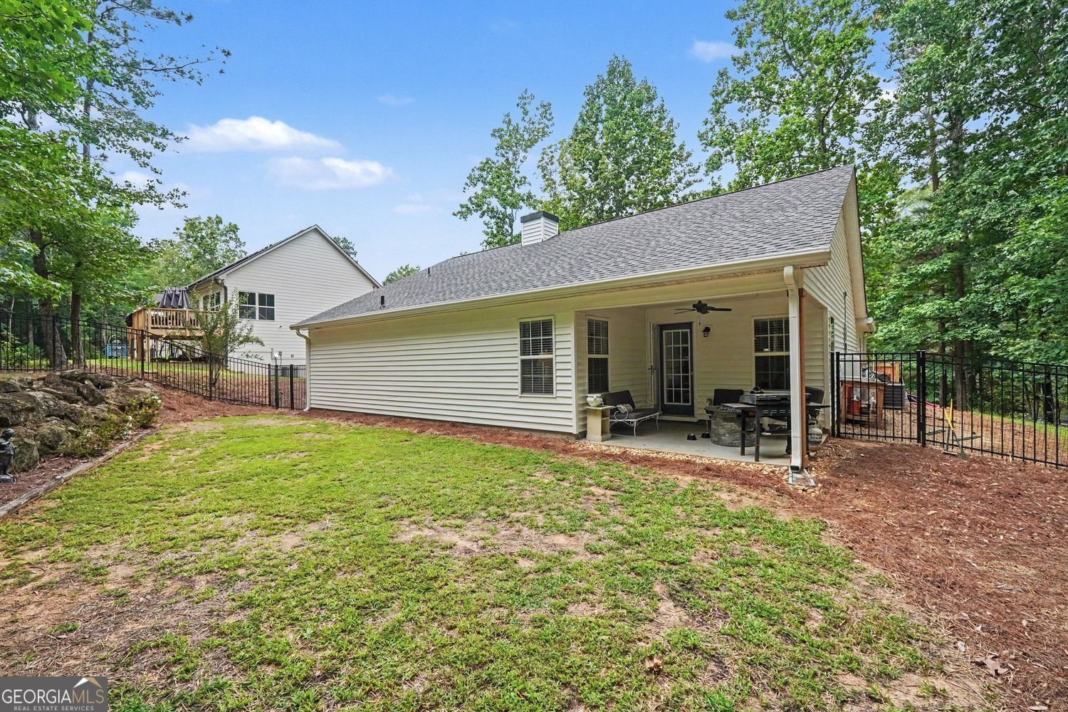 3280 Greenhill Drive Property Photo 24