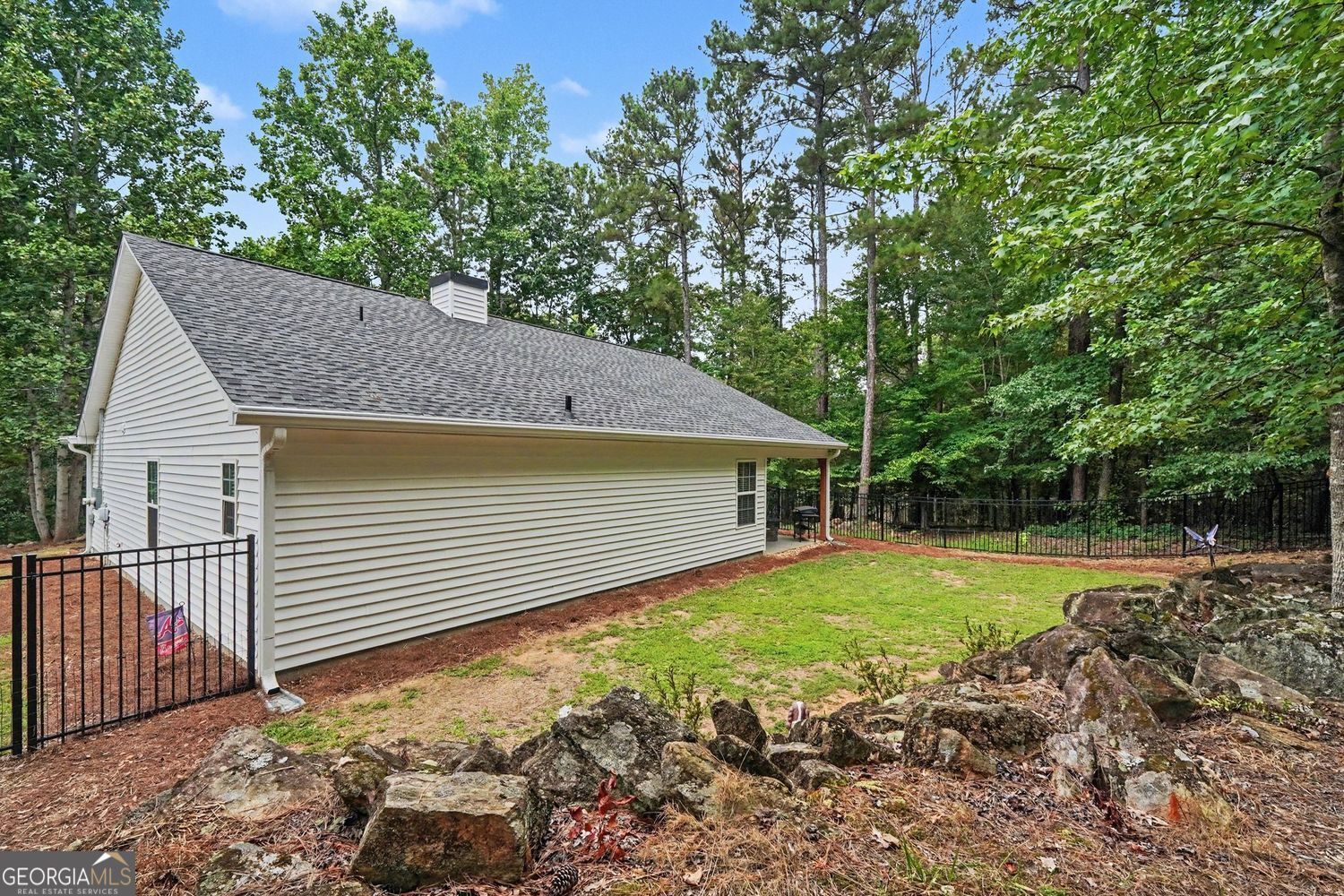 3280 Greenhill Drive Property Photo 25