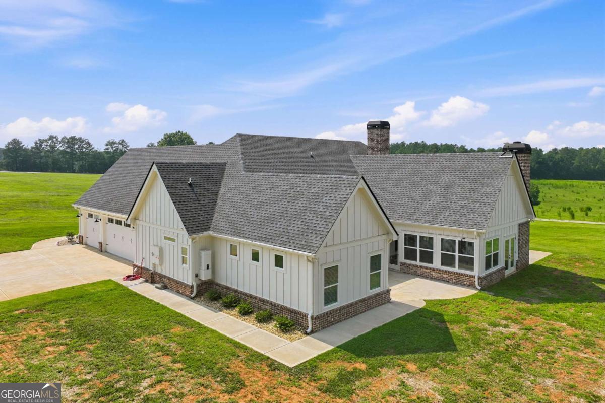 5631 Sandy Creek Road Property Photo 12