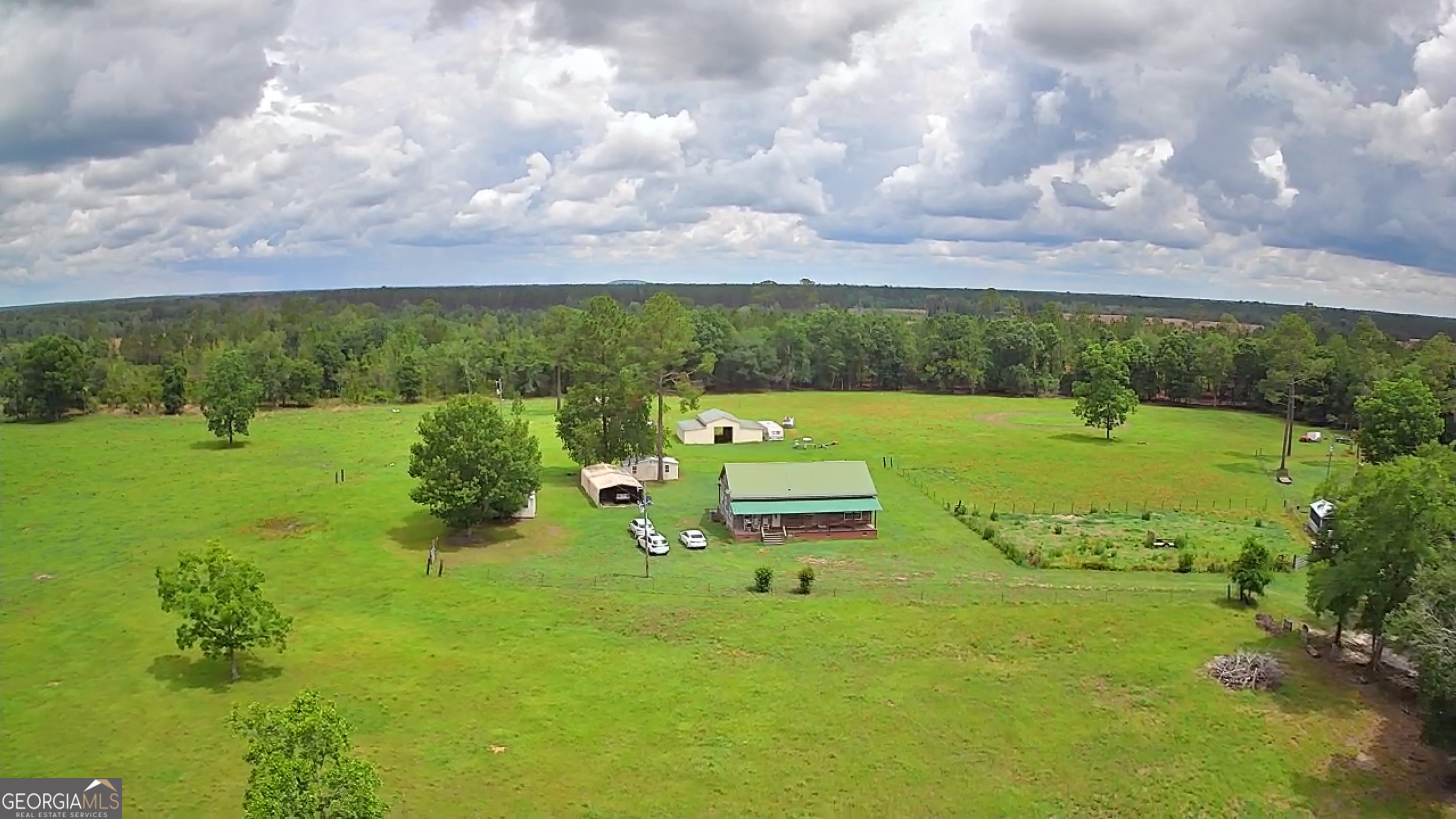 470 Ed Harrell Road Property Photo 1