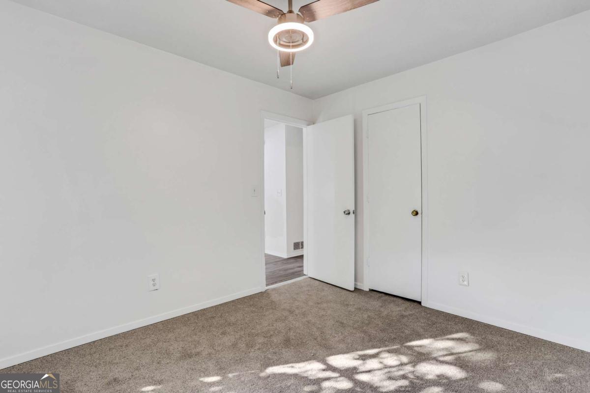 6308 E Windsor Lane Property Photo 15