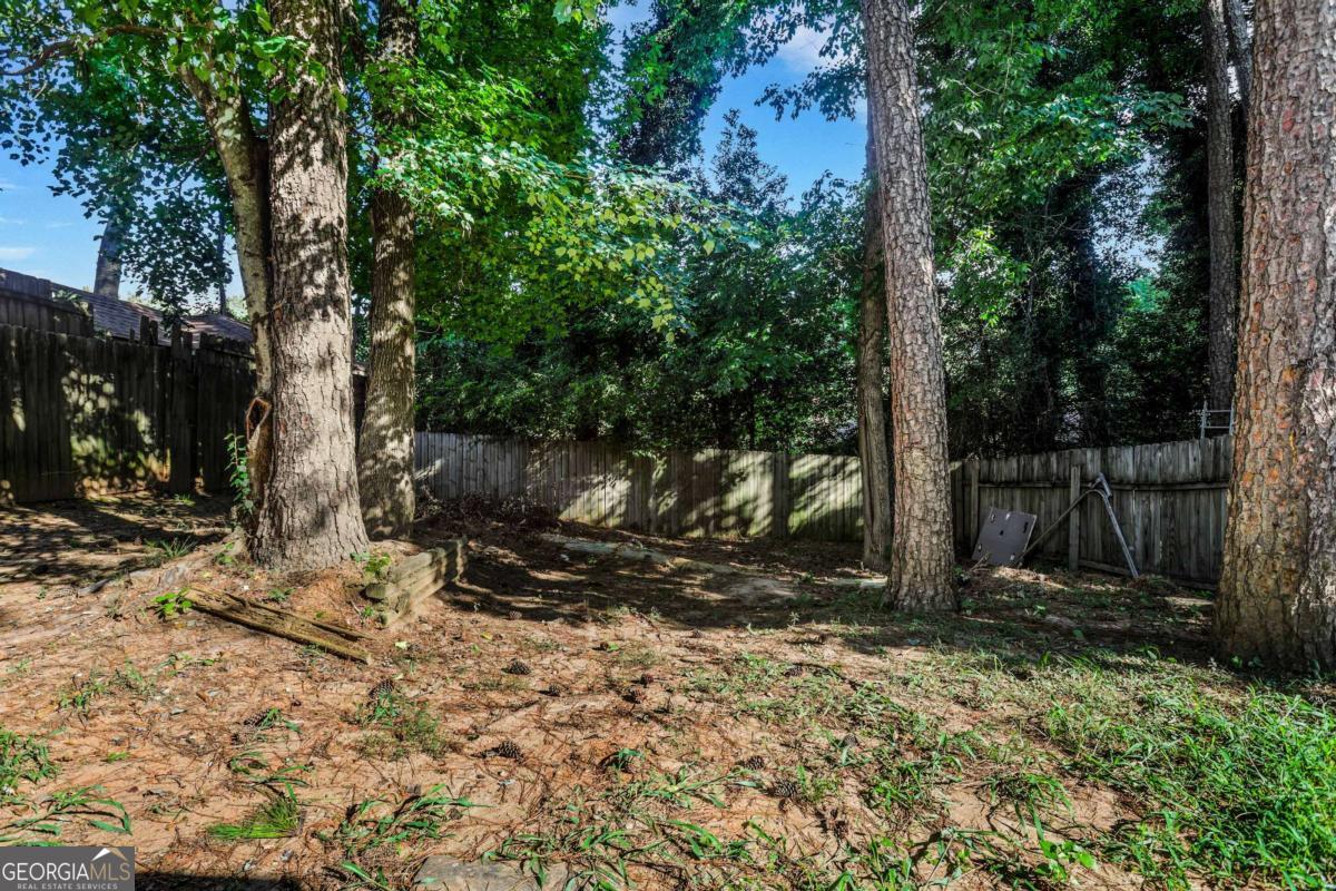 6308 E Windsor Lane Property Photo 28