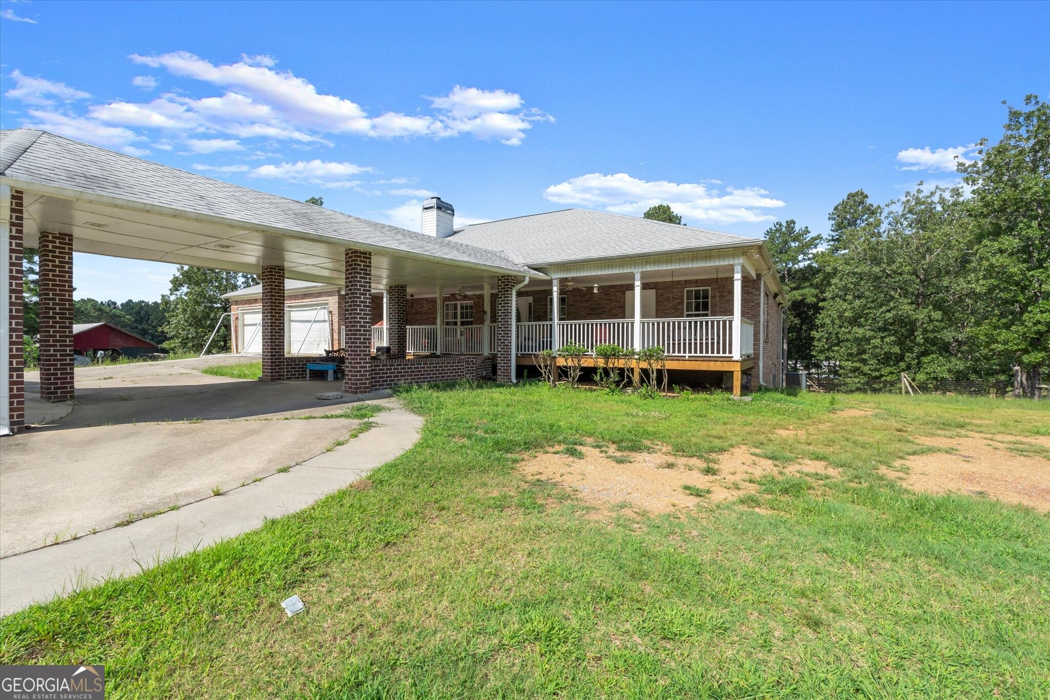 788 Nesbit Loop Ne Property Photo 4