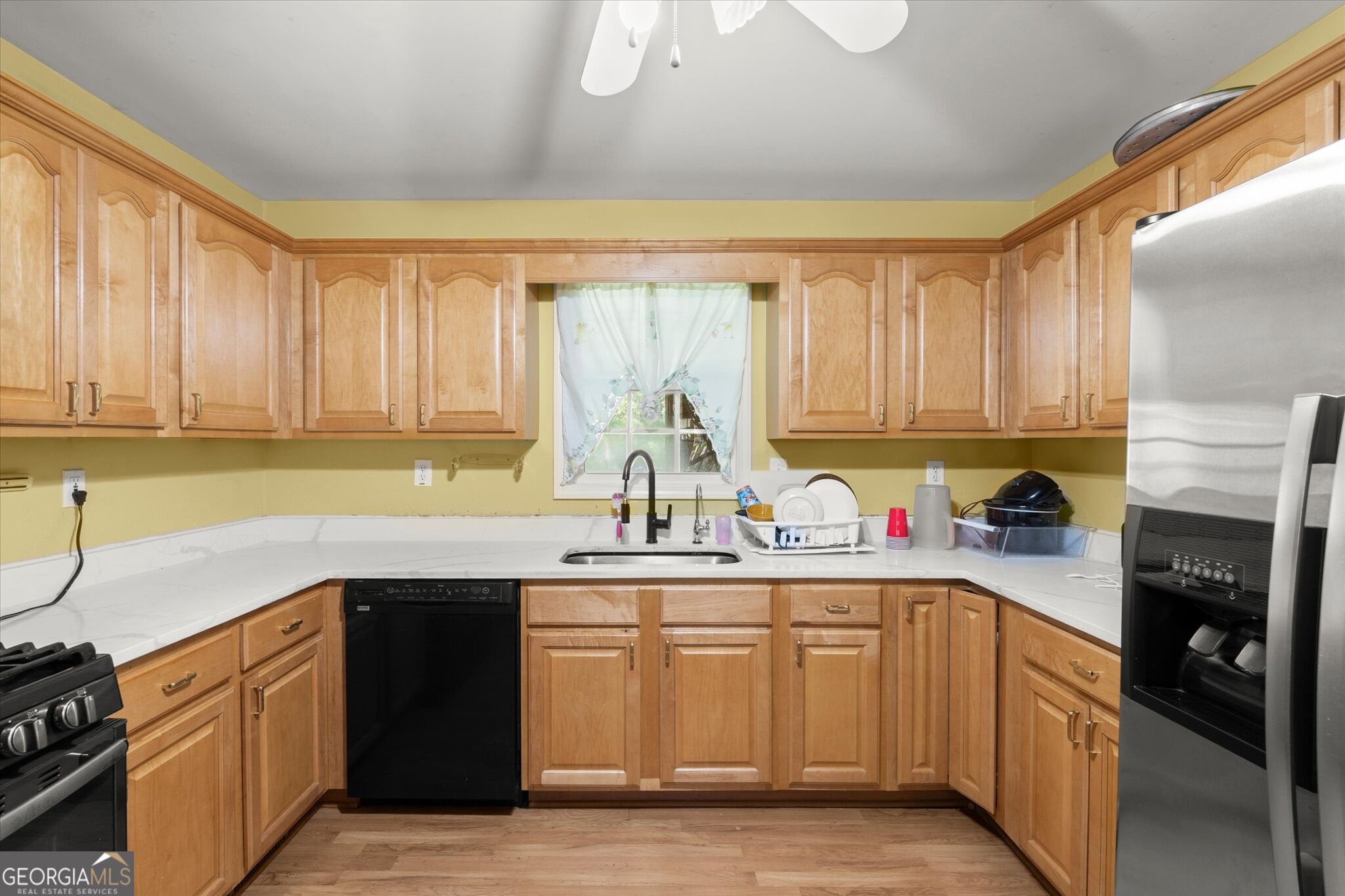 788 Nesbit Loop Ne Property Photo 42
