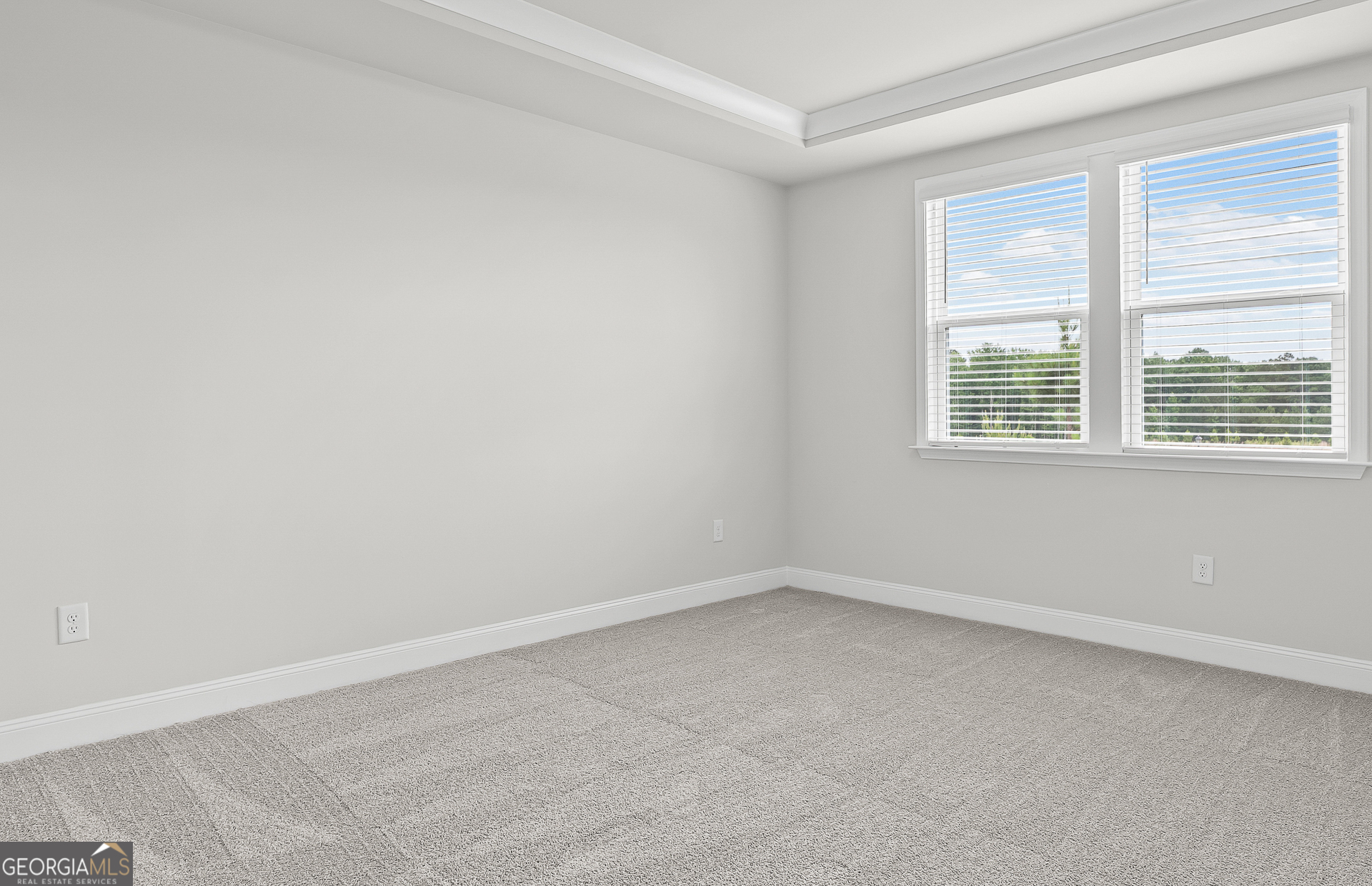 137 Kenney Way Property Photo 24