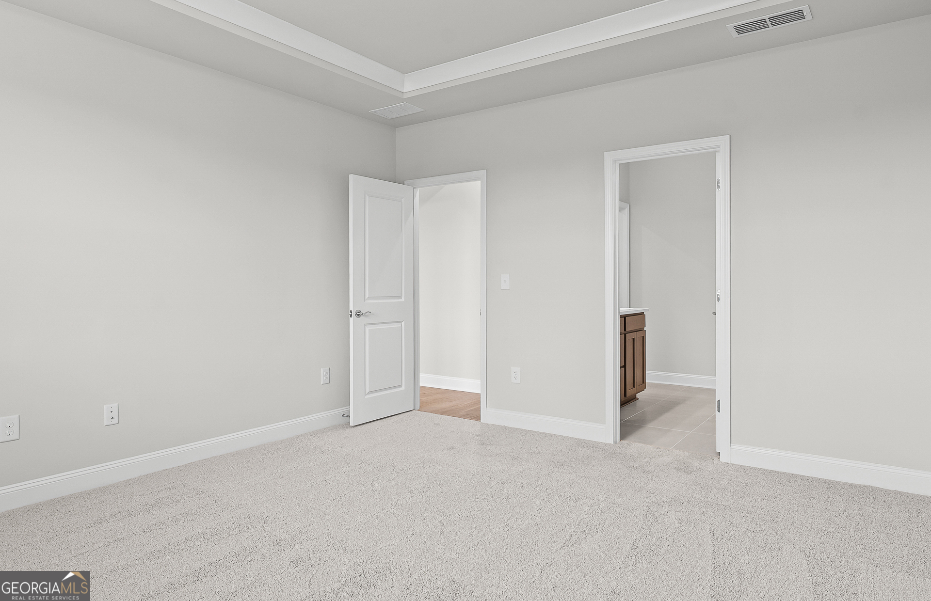137 Kenney Way Property Photo 25