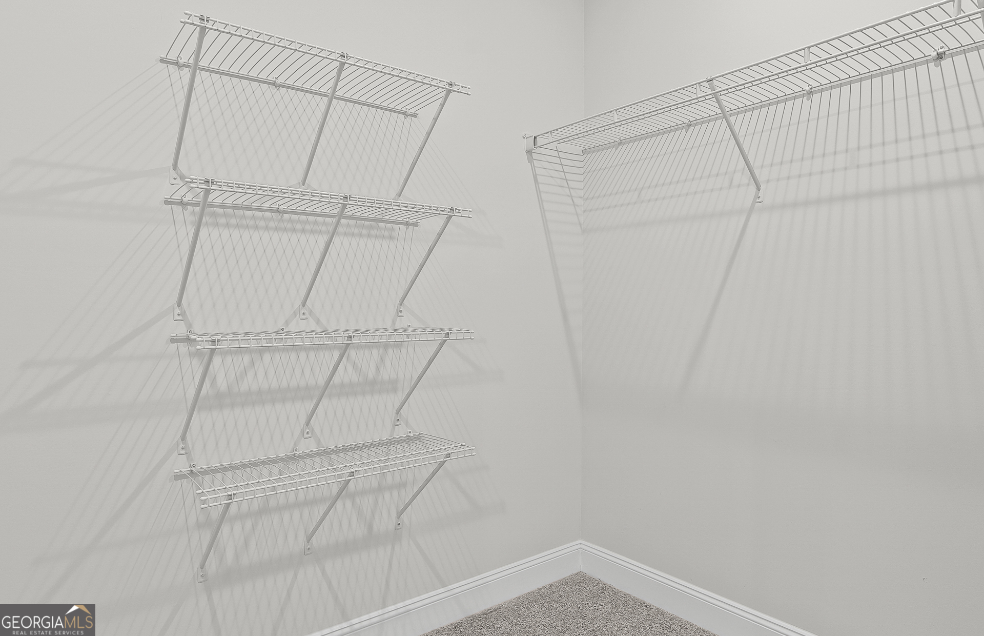 137 Kenney Way Property Photo 28