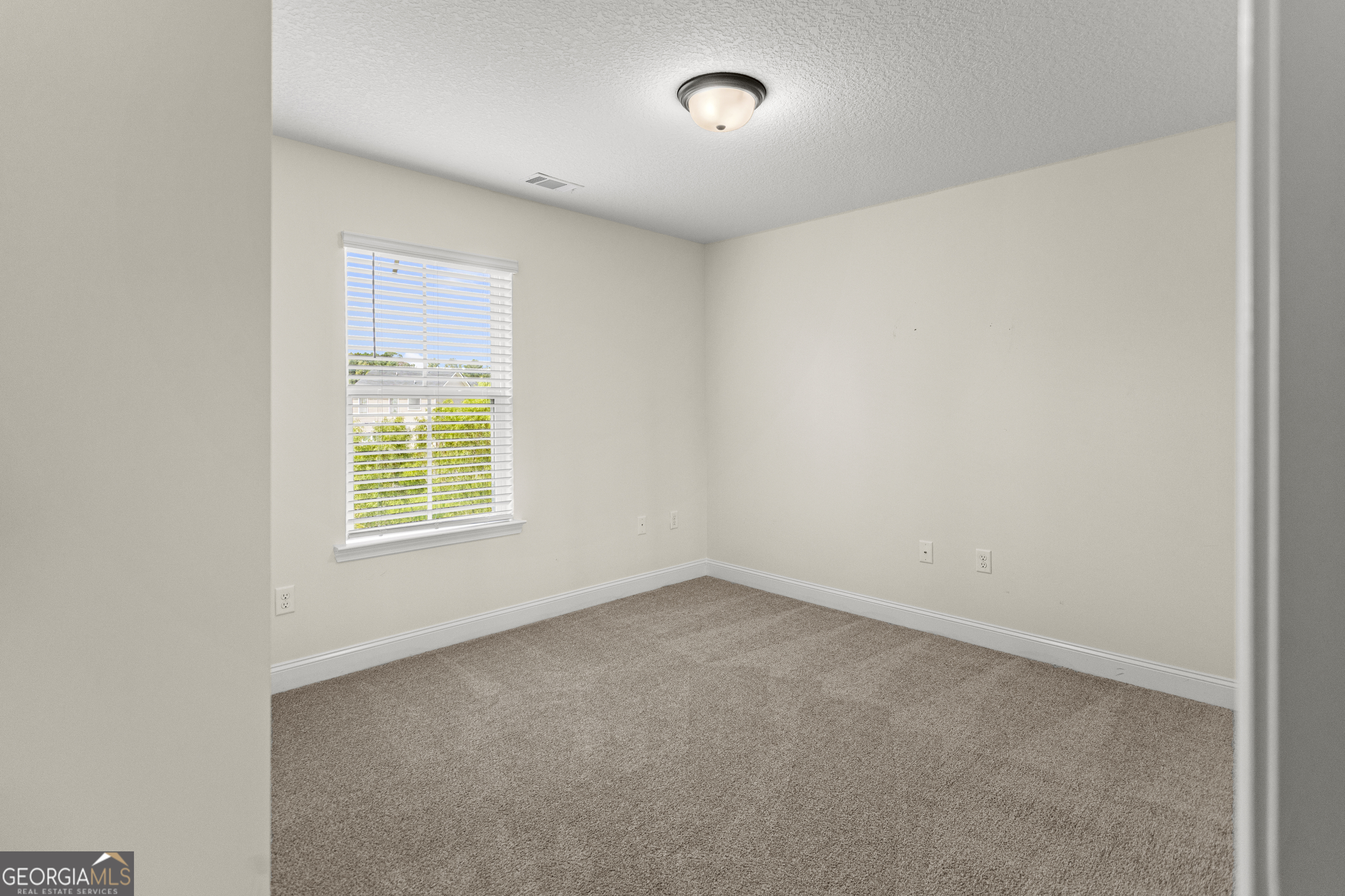 517 Abode Avenue Property Photo 14