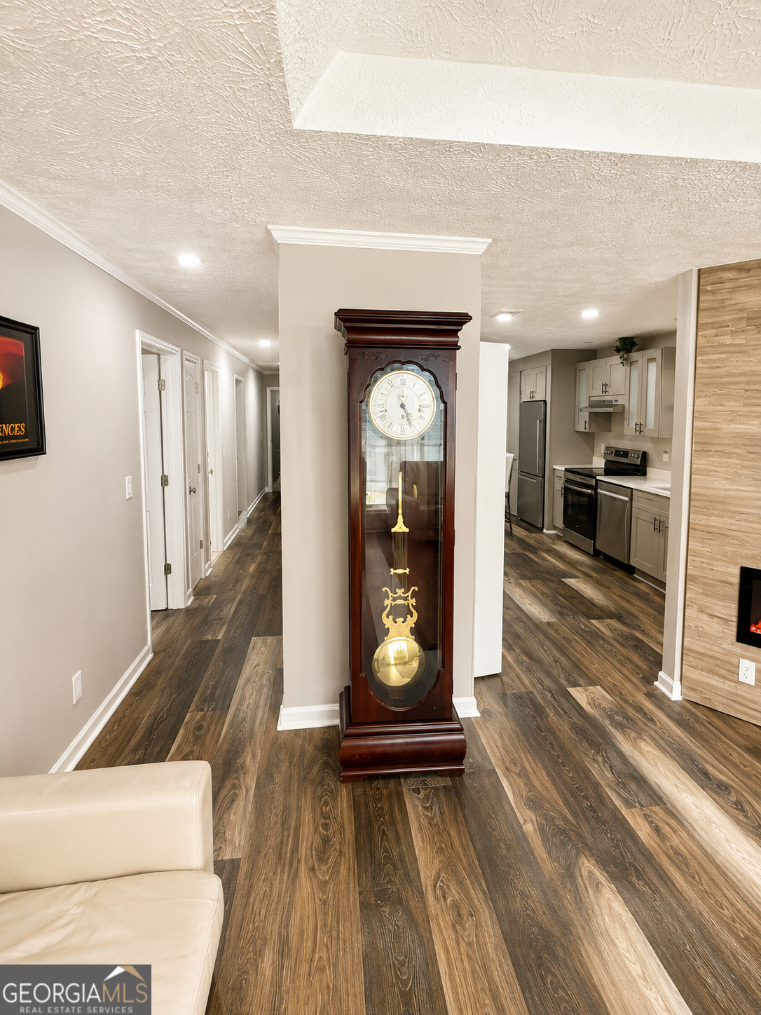 1116 Summer Brook Road Property Photo 4