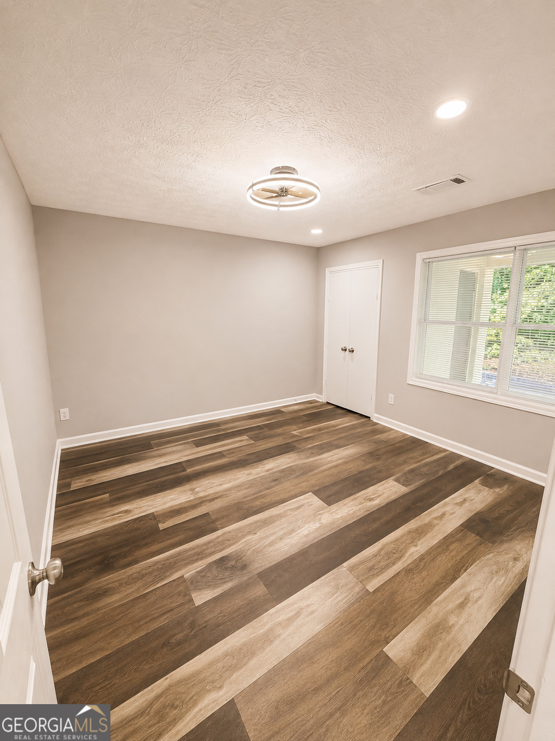 1116 Summer Brook Road Property Photo 14